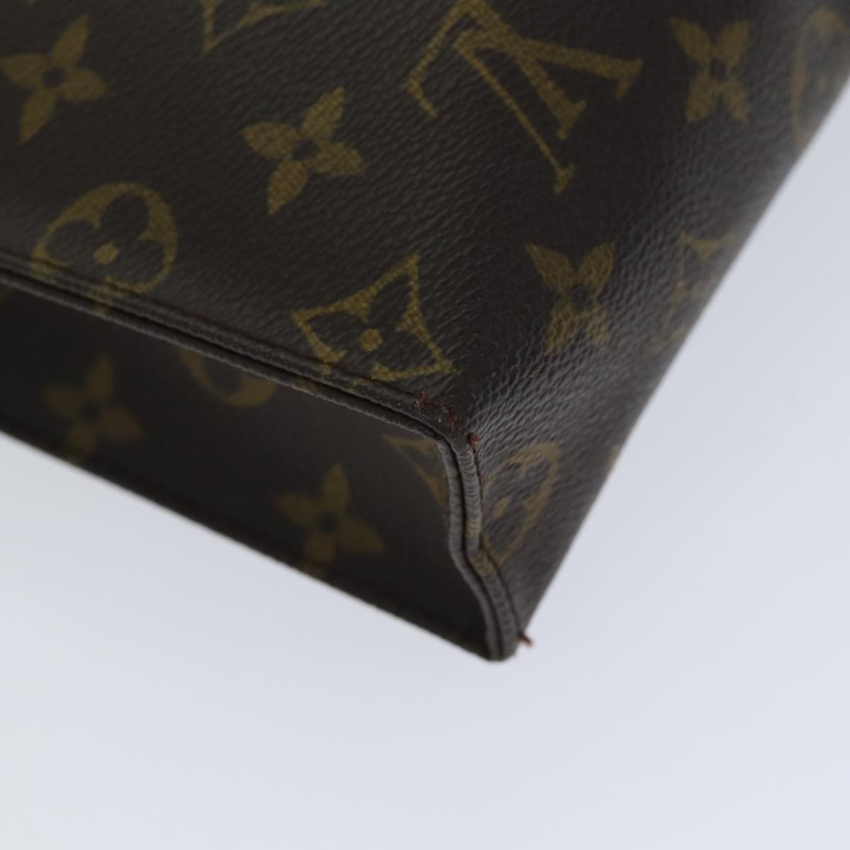 LOUIS VUITTON Monogram Poche Toilette 26 Pouch M47542 LV Auth mr135