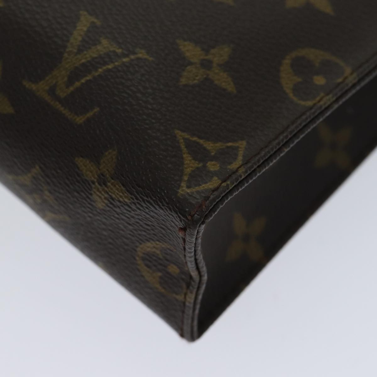 LOUIS VUITTON Monogram Poche Toilette 26 Pouch M47542 LV Auth mr135