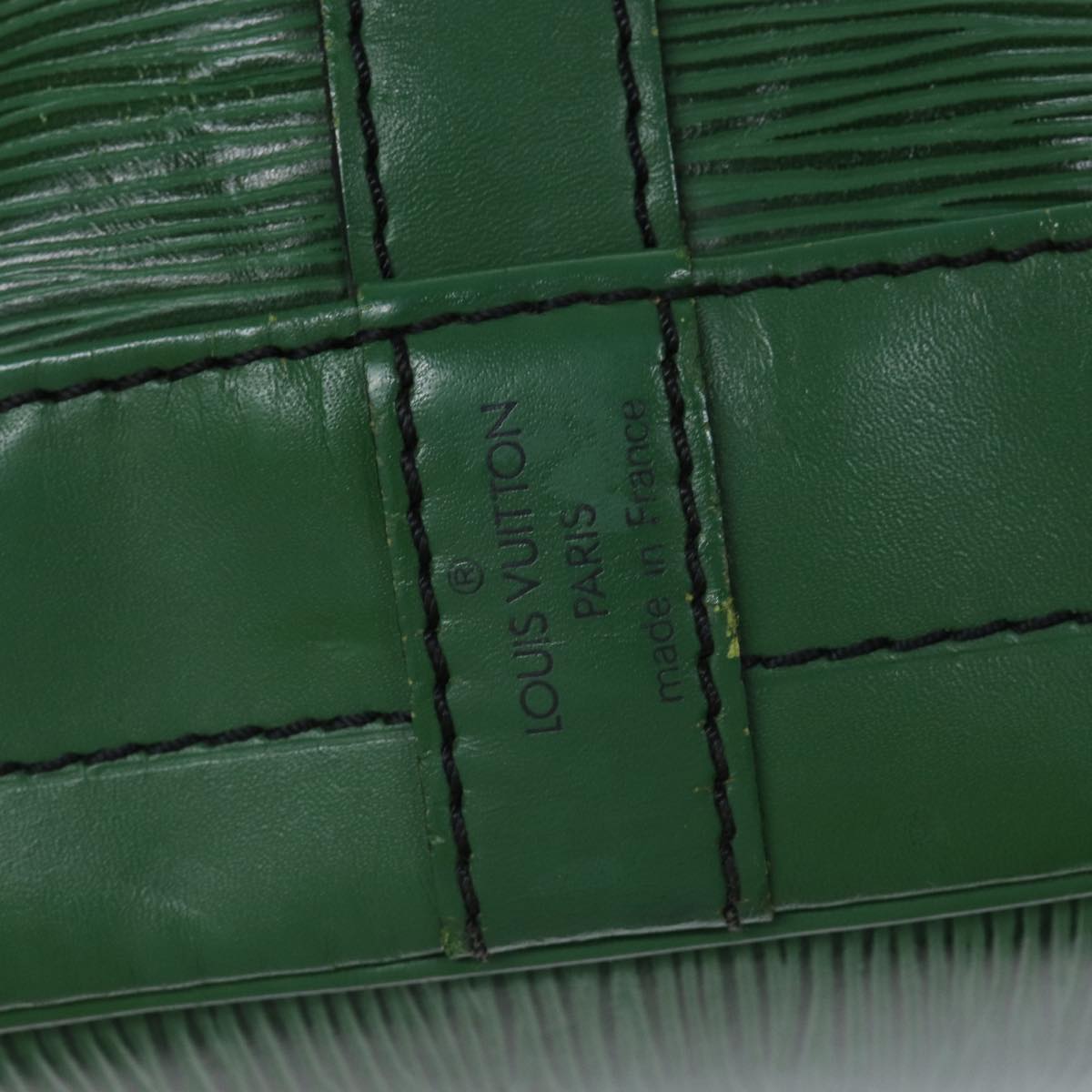 LOUIS VUITTON Epi Noe Shoulder Bag Green M44004 LV Auth mr145