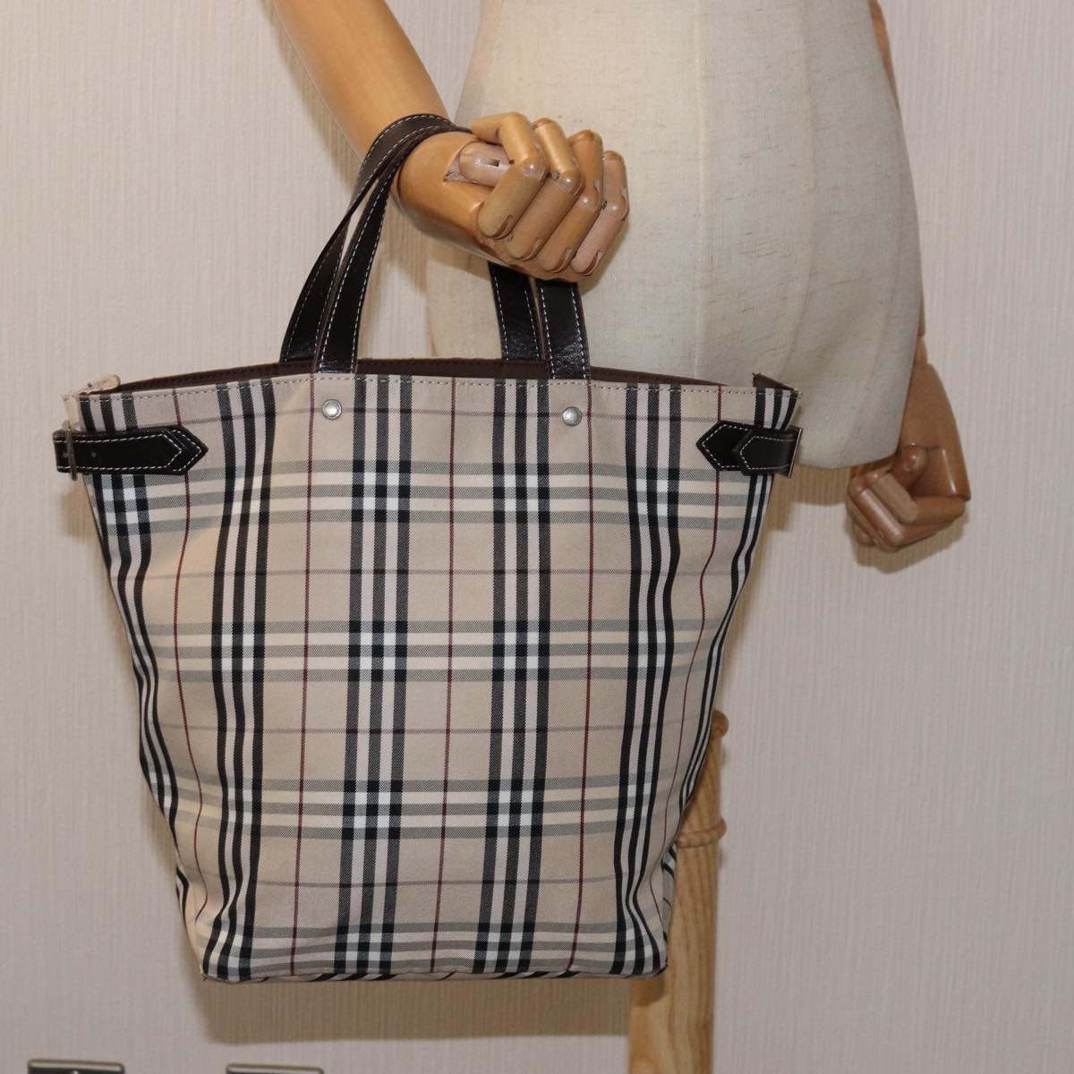 BURBERRY Nova Check Blue Label Hand Bag Canvas Beige Auth mr154