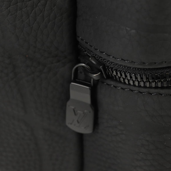 LOUIS VUITTON Discovery FIFA 2022 World Cup Leather M21391 Auth mr1602M