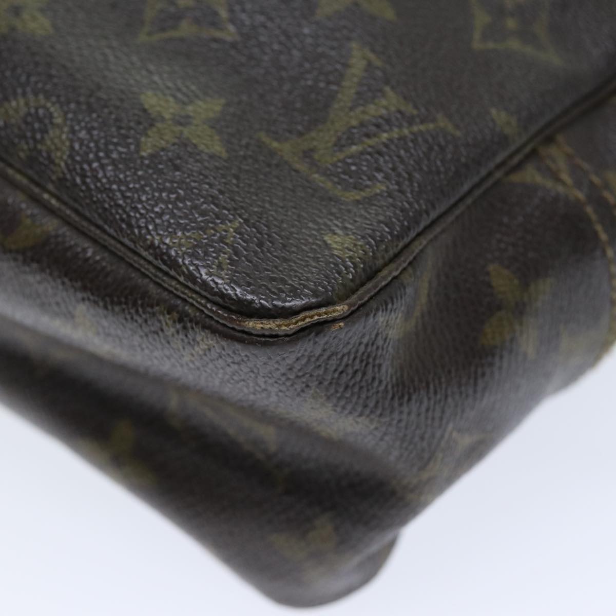 LOUIS VUITTON Monogram Trousse Toilette 28 Clutch Bag M47522 LV Auth mr162