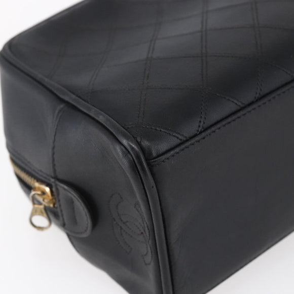 CHANEL Bicolore Pouch Patent leather Black Gold CC Auth mr1631