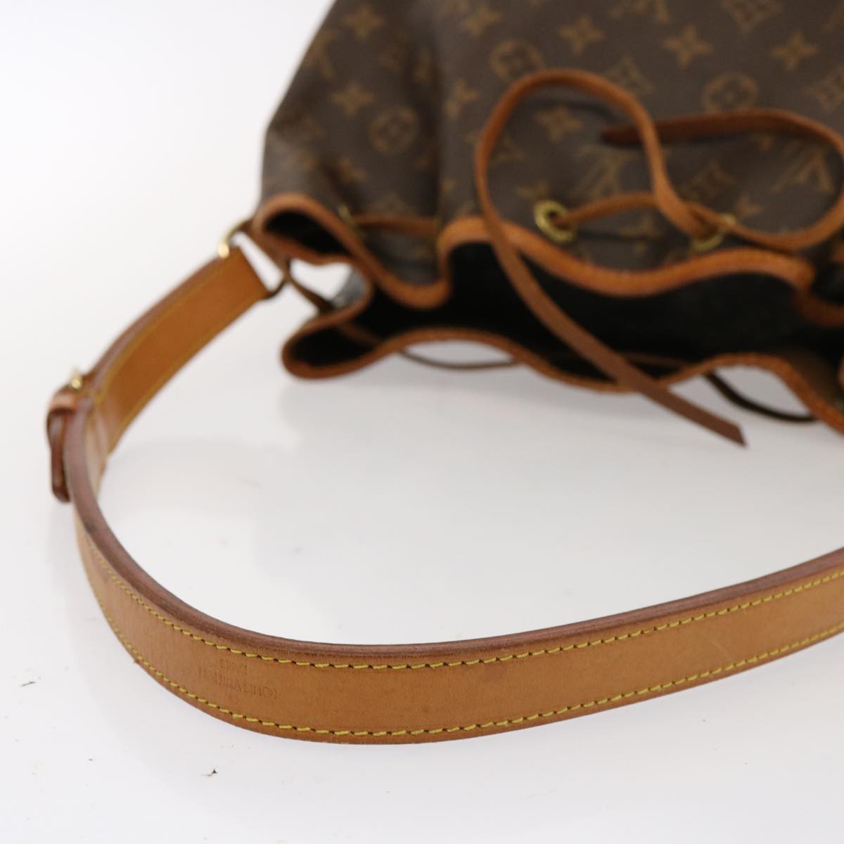 LOUIS VUITTON Monogram Noe Shoulder Bag M42224 LV Auth mr173