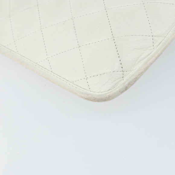 CHANEL Matelasse Chain Shoulder Bag Leather White Gold CC Auth mr1801