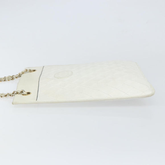 CHANEL Matelasse Chain Shoulder Bag Leather White Gold CC Auth mr1801