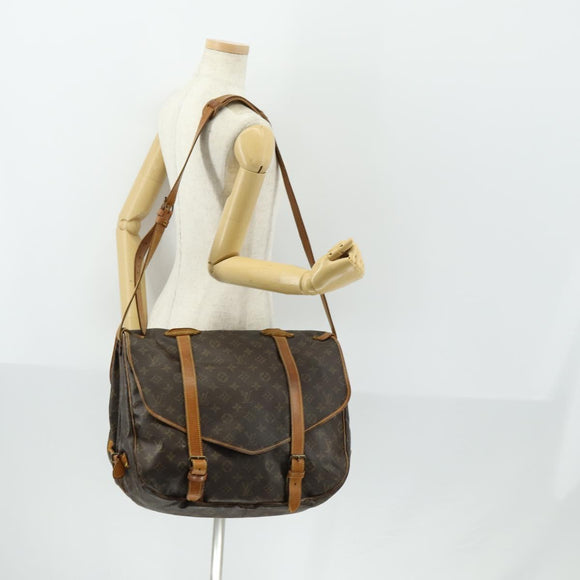 LOUIS VUITTON Monogram Saumur 43 Shoulder Bag M42252 LV Auth mr1947