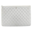 CHANEL Matelasse Punching Clutch Bag Leather Silver CC Auth mr1986-2