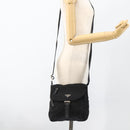 PRADA Umhängetasche Nylon Schwarz Silber Auth mr2174-26