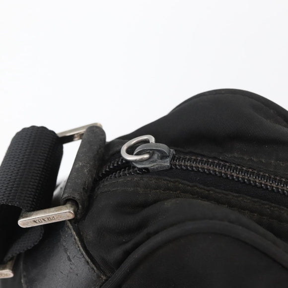 PRADA Umhängetasche Nylon Schwarz Silber Auth mr2288