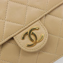 CHANEL Umhängetasche mit Kette Lammleder Beige Gold CC Auth mr2475V-17