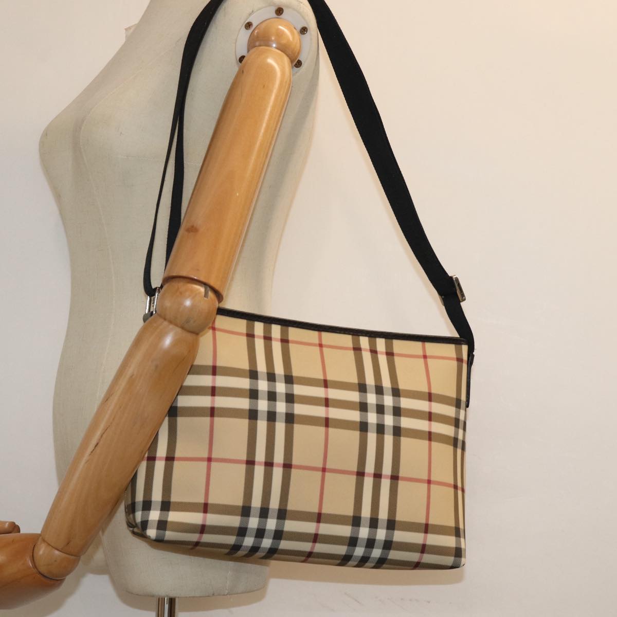 BURBERRY Nova Check Shoulder Bag PVC Leather Beige Auth mr252