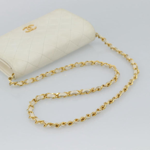 CHANEL Matelasse Chain Shoulder Bag Leather White Gold CC Auth mr2797
