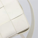 BOTTEGA VENETA MAXI INTRECCIATO Cassette Bag Leather White Silver Auth mr2874V-15