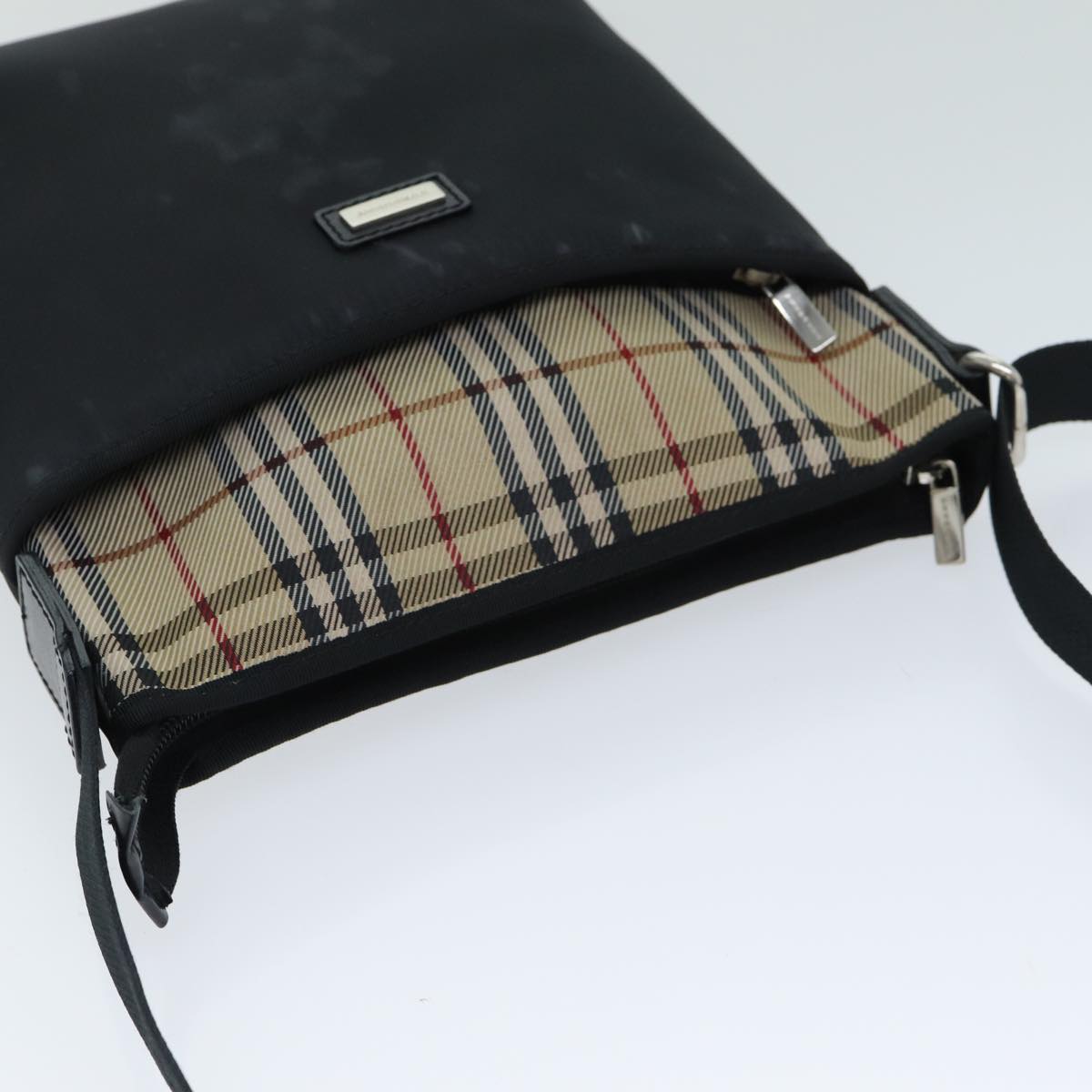 BURBERRY Nova Check Shoulder Bag Nylon Beige Black Auth mr289