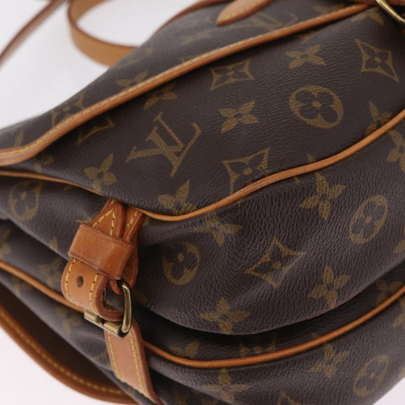 LOUIS VUITTON Monogram Saumur 30 Shoulder Bag M42256 LV Auth mr3006V