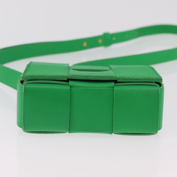 BOTTEGA VENETA MAXI INTRECCIATO Candy Cassette Bag Leather Green Auth mr3056A