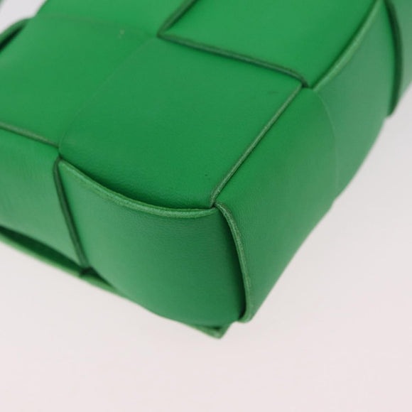 BOTTEGA VENETA MAXI INTRECCIATO Candy Cassette Bag Leather Green Auth mr3056A