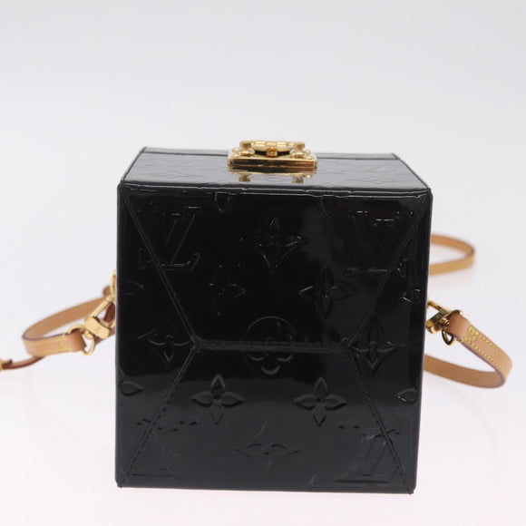 LOUIS VUITTON Monogram Vernis Bleecker Cosmetic Pouch Black LV Auth mr3231A