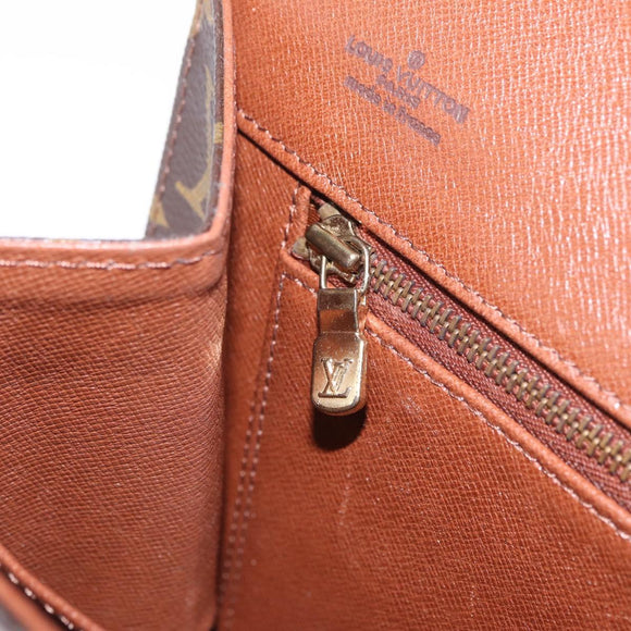 LOUIS VUITTON Monogram Pochette Dam GM Clutch Bag M51810 LV Auth mr3279A