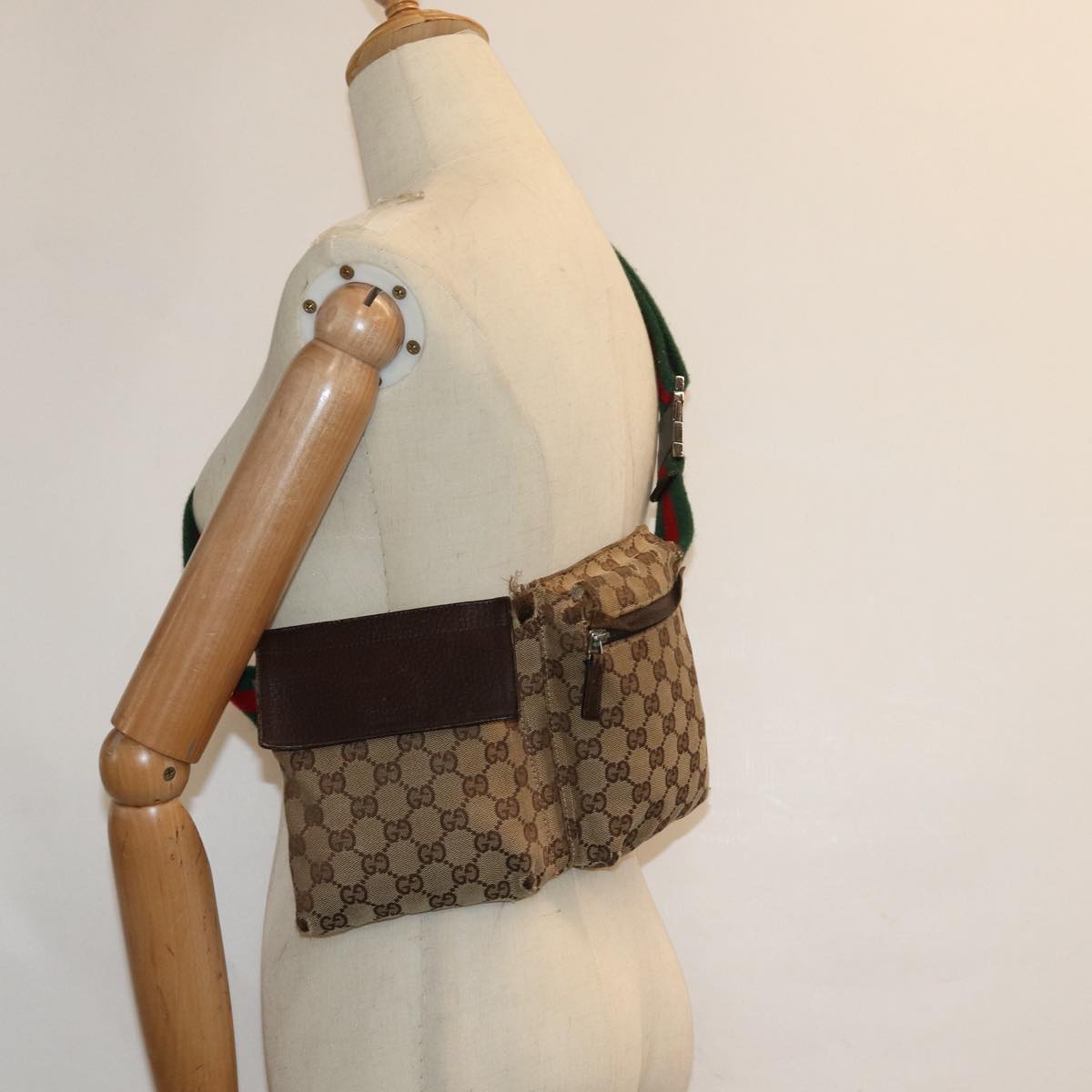 GUCCI GG Canvas Web Sherry Line Waist bag Beige 28566 Auth mr366