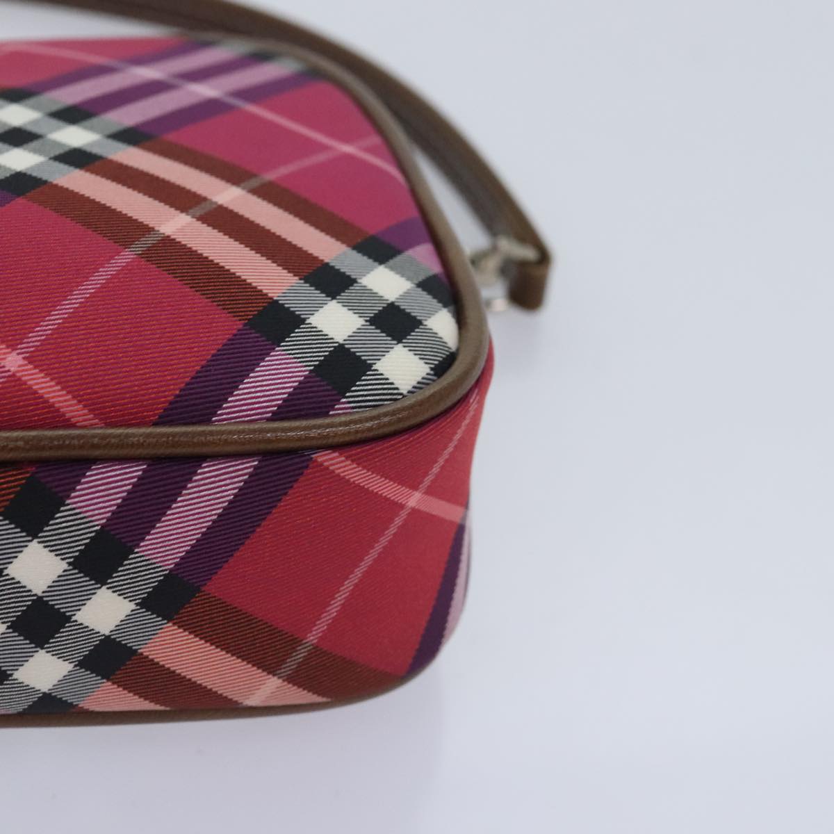 BURBERRY Nova Check Accessory Pouch Nylon Pink Silver Auth mr514