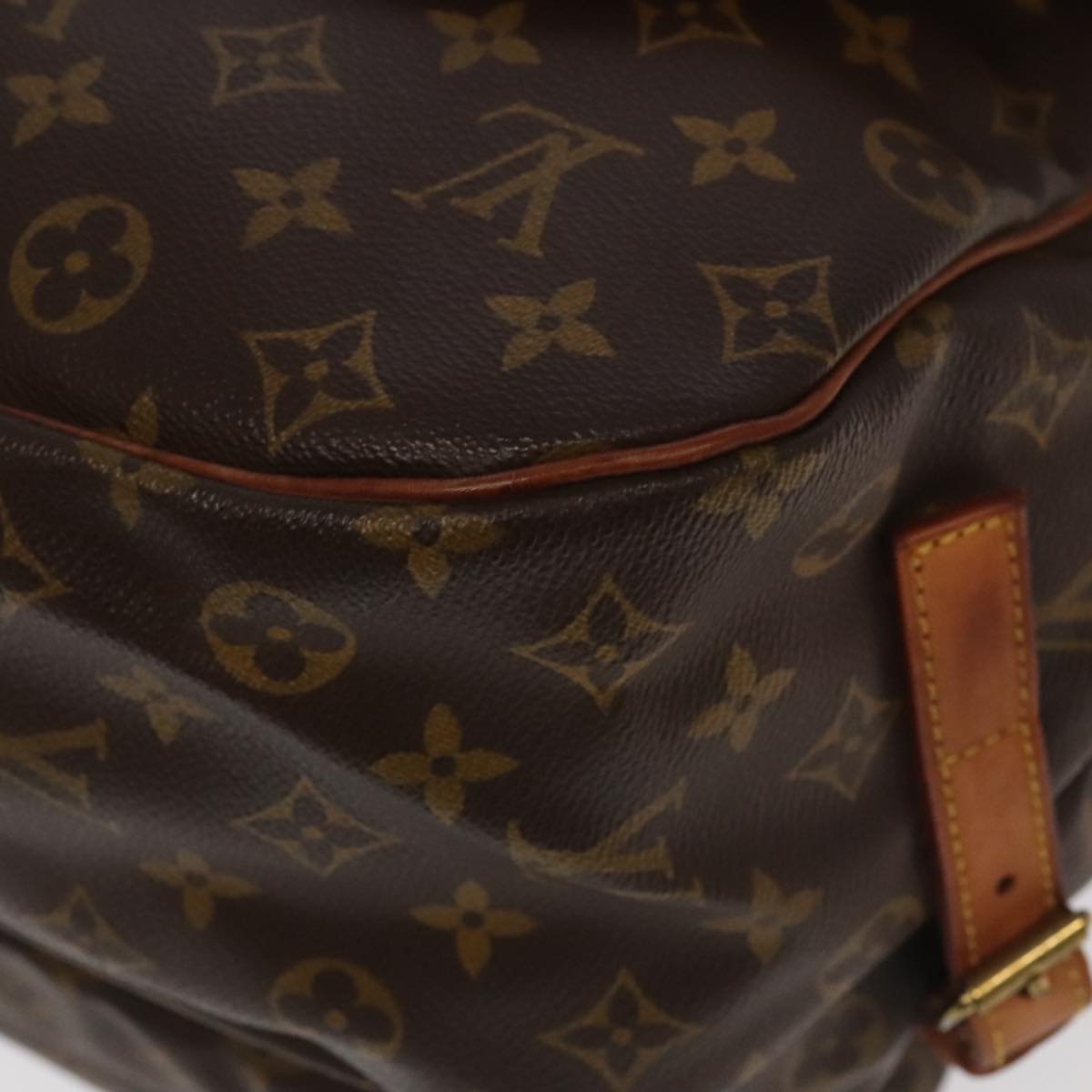 LOUIS VUITTON Monogram Saumur 35 Shoulder Bag M42254 LV Auth mr547