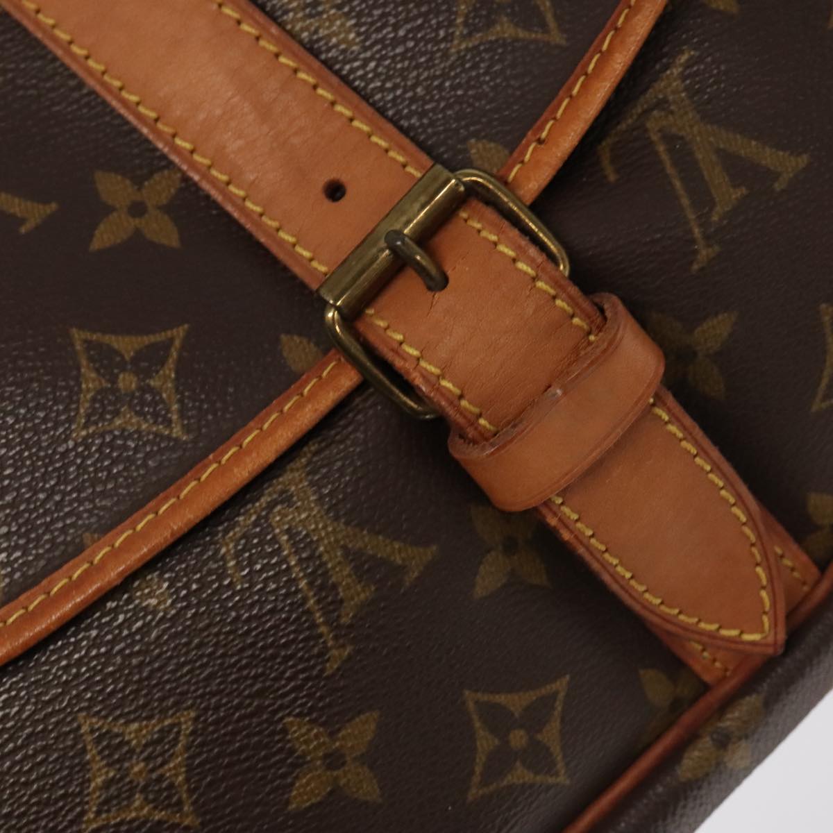 LOUIS VUITTON Monogram Saumur 35 Shoulder Bag M42254 LV Auth mr547