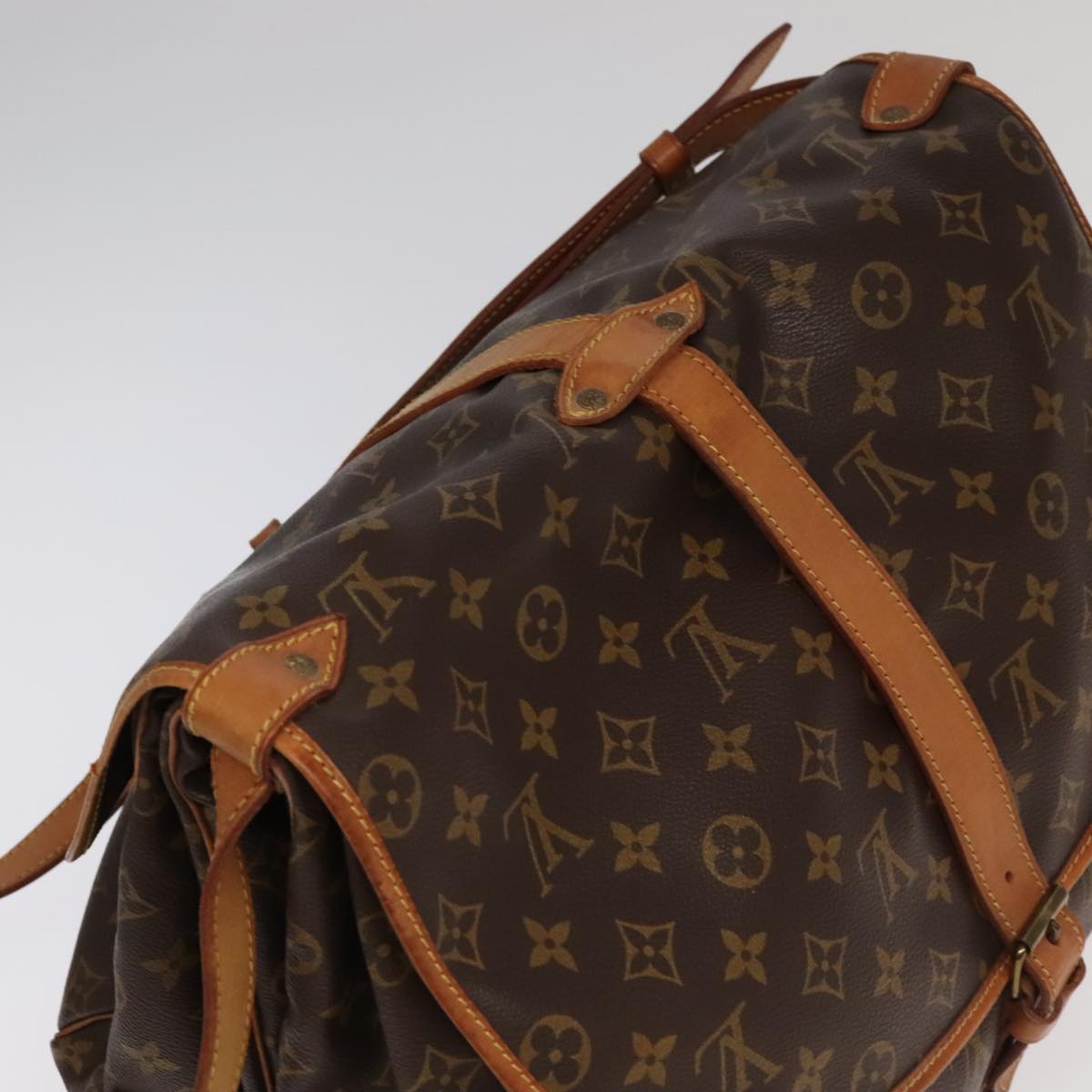 LOUIS VUITTON Monogram Saumur 35 Shoulder Bag M42254 LV Auth mr547