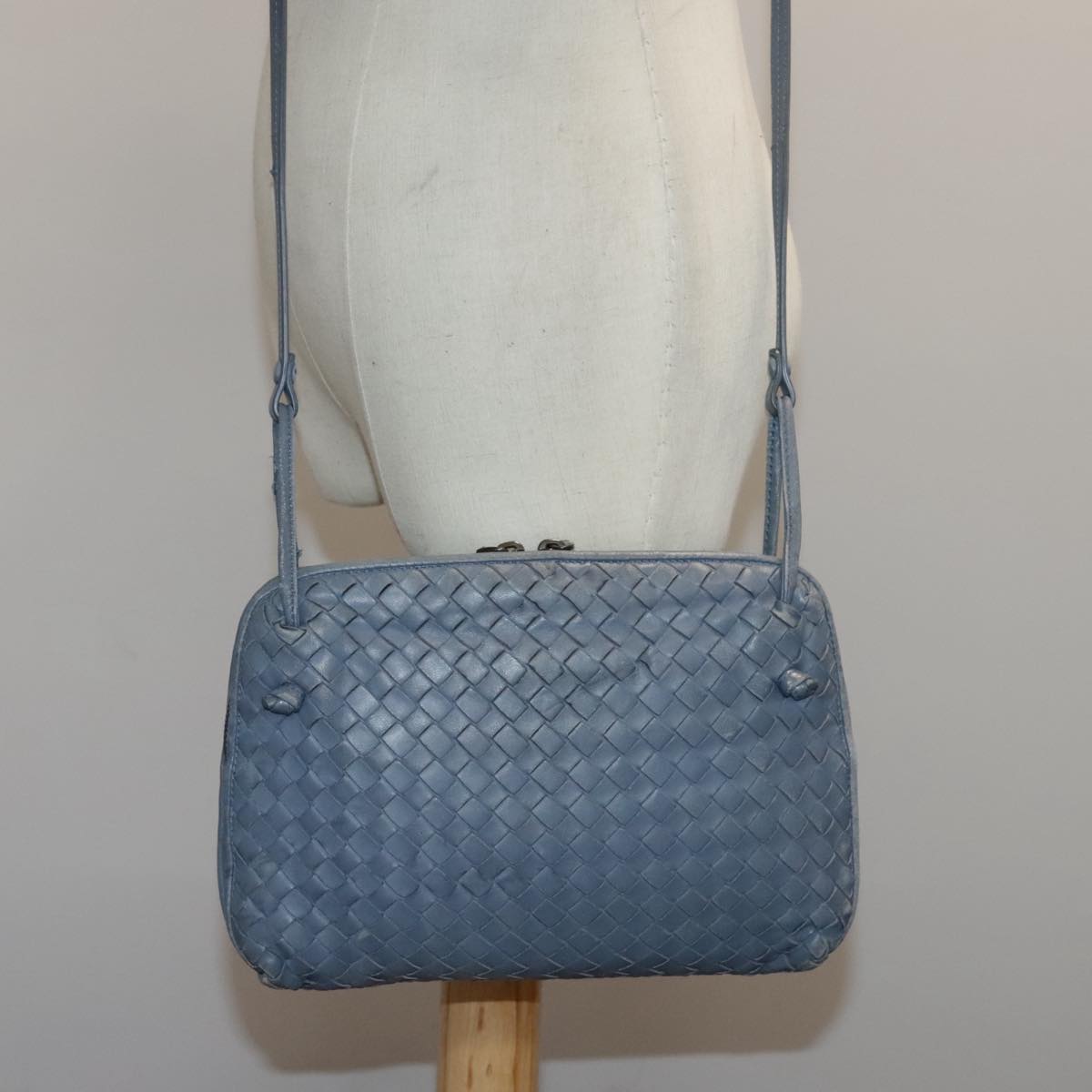 BOTTEGA VENETA INTRECCIATO Shoulder Bag Leather Light Blue Auth mr558