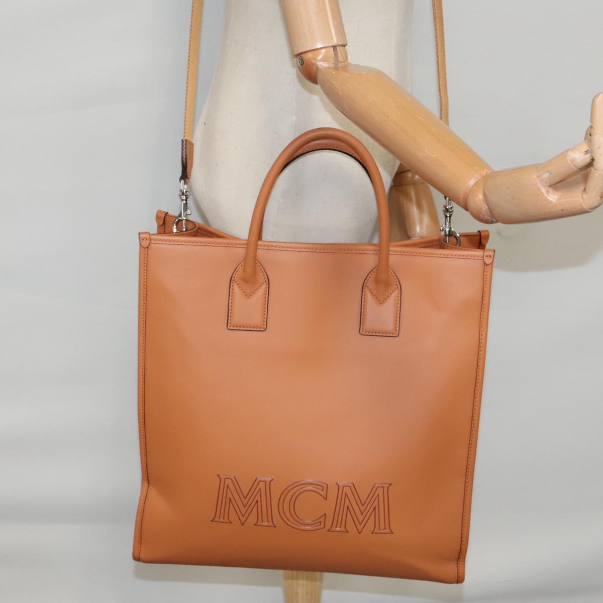 MCM Hand Bag Leather 2way Brown Silver Auth mr659