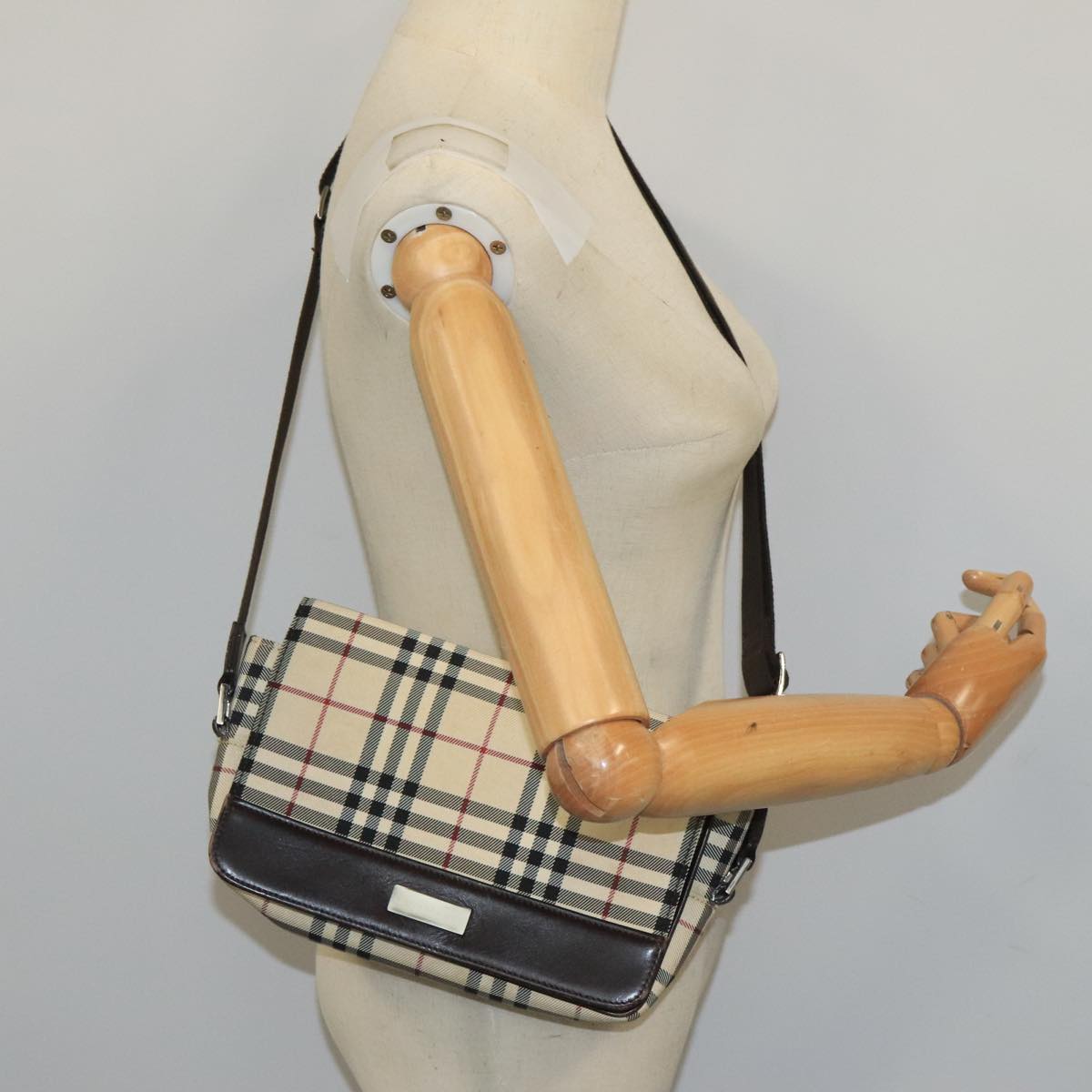 BURBERRY Nova Check Shoulder Bag Canvas Beige Auth mr688