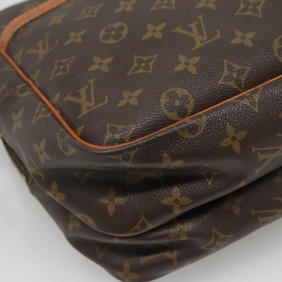 LOUIS VUITTON Monogram Reporter GM Shoulder Bag M45252 LV Auth MX117
