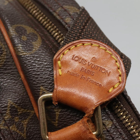 LOUIS VUITTON Monogram Reporter GM Shoulder Bag M45252 LV Auth MX117