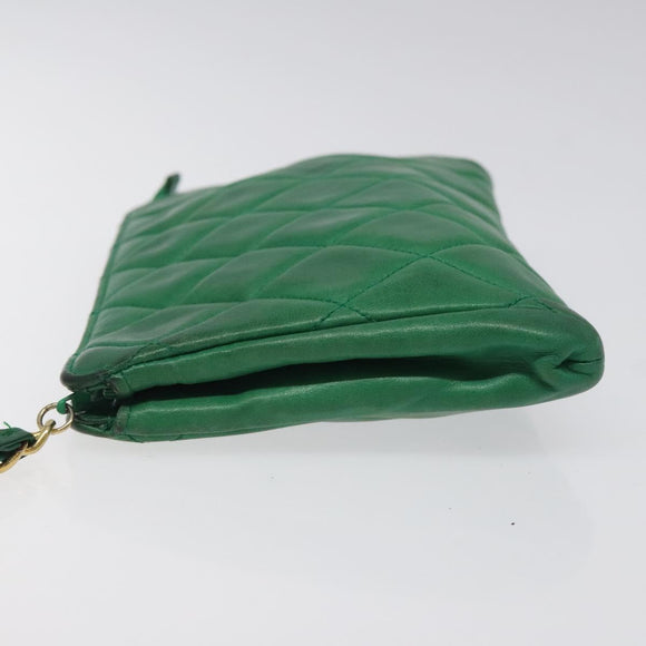CHANEL Matelasse Pouch Leather Green Gold CC Auth MX240
