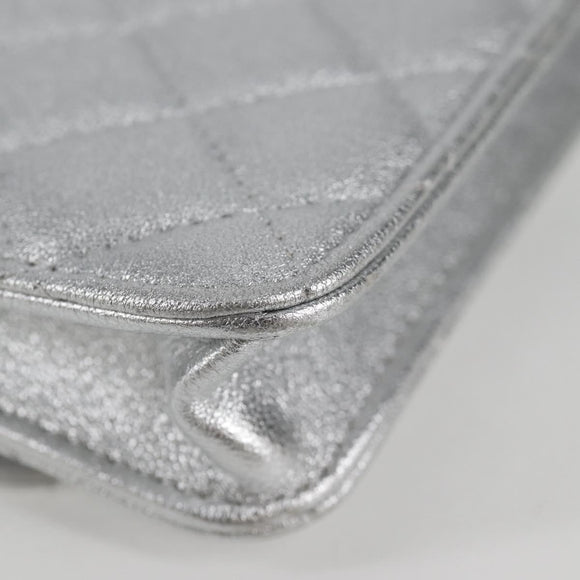 CHANEL Matelasse Chain Shoulder Bag Leather Silver CC Auth MX400AM