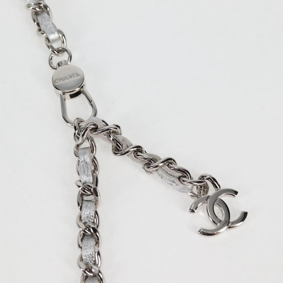 CHANEL Matelasse Chain Shoulder Bag Leather Silver CC Auth MX400AM