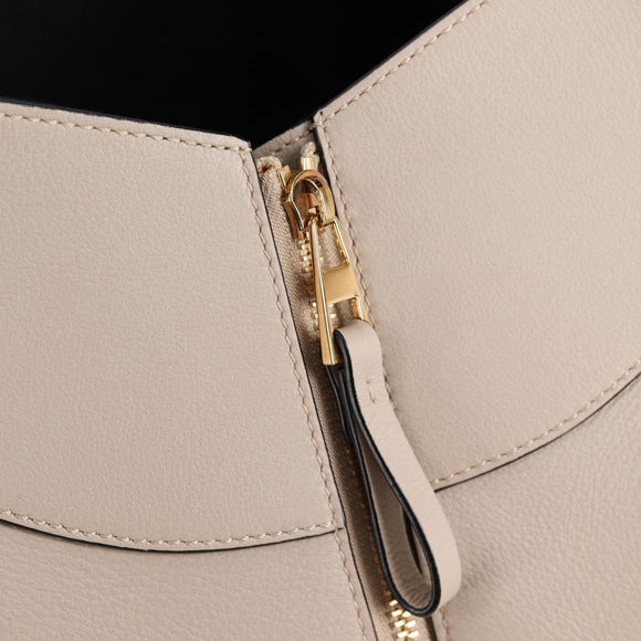 LOEWE Anagram Hammock Shoulder Bag Leather Beige Gold Auth nb477M