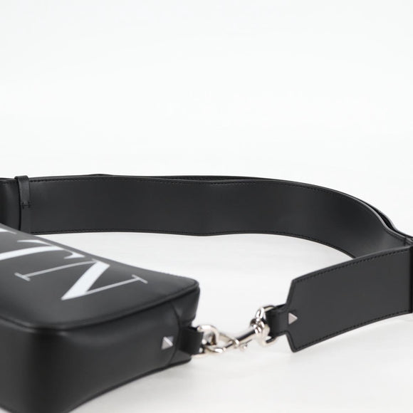 VALENTINO Shoulder Bag Leather Black Silver Auth nb493M