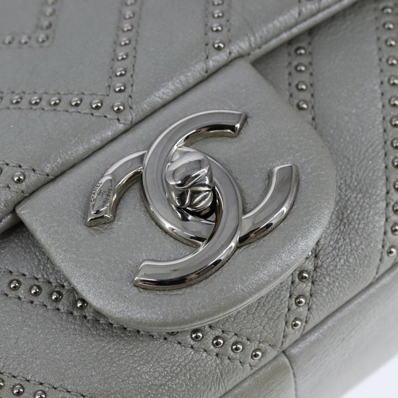 CHANEL Chain Shoulder Bag Leather Gray CC Auth PP141