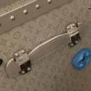 LOUIS VUITTON Taurillon Climbing Coolie Rosin 110Trunk White M10074 Auth 115972S-19