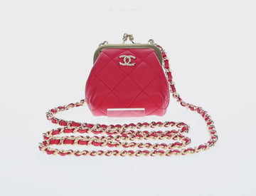 CHANEL Matelasse Chain Shoulder Pouch Bag Lamb Skin Red Gold CC Auth 154389SAM - 0