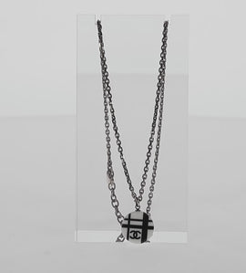 CHANEL Necklace metal Silver CC Auth 130689M - 0