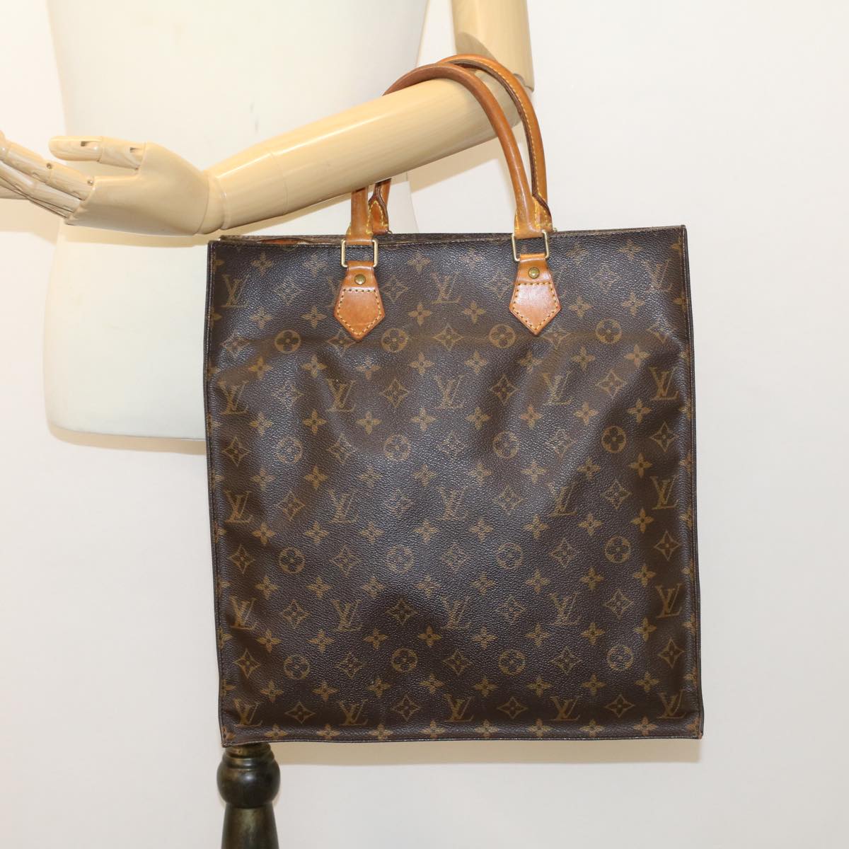 LOUIS VUITTON Monogram Sac Plat Hand Bag M51140 LV Auth rd5482