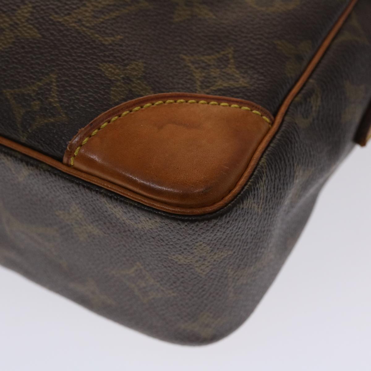 LOUIS VUITTON Monogram Trocadero 30 Shoulder Bag M51272 LV Auth rd5530