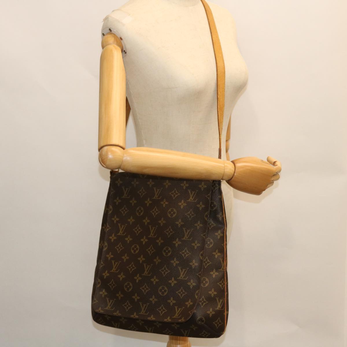 LOUIS VUITTON Monogram Musette Shoulder Bag M51256 LV Auth rd5736