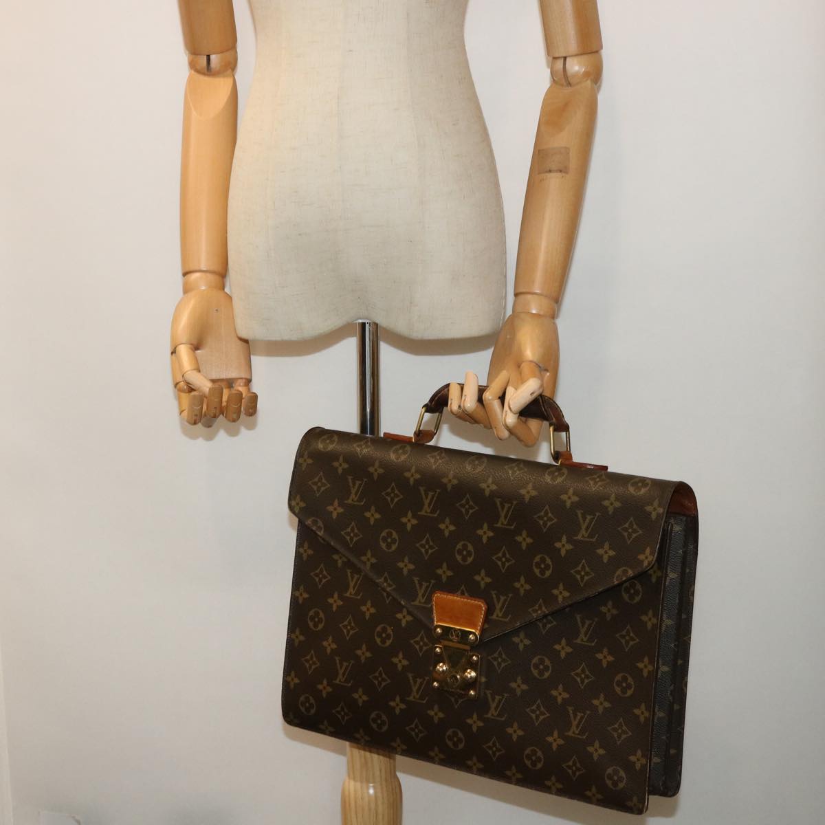 LOUIS VUITTON Monogram Serviette Conseiller Briefcase M53331 LV Auth rd5799