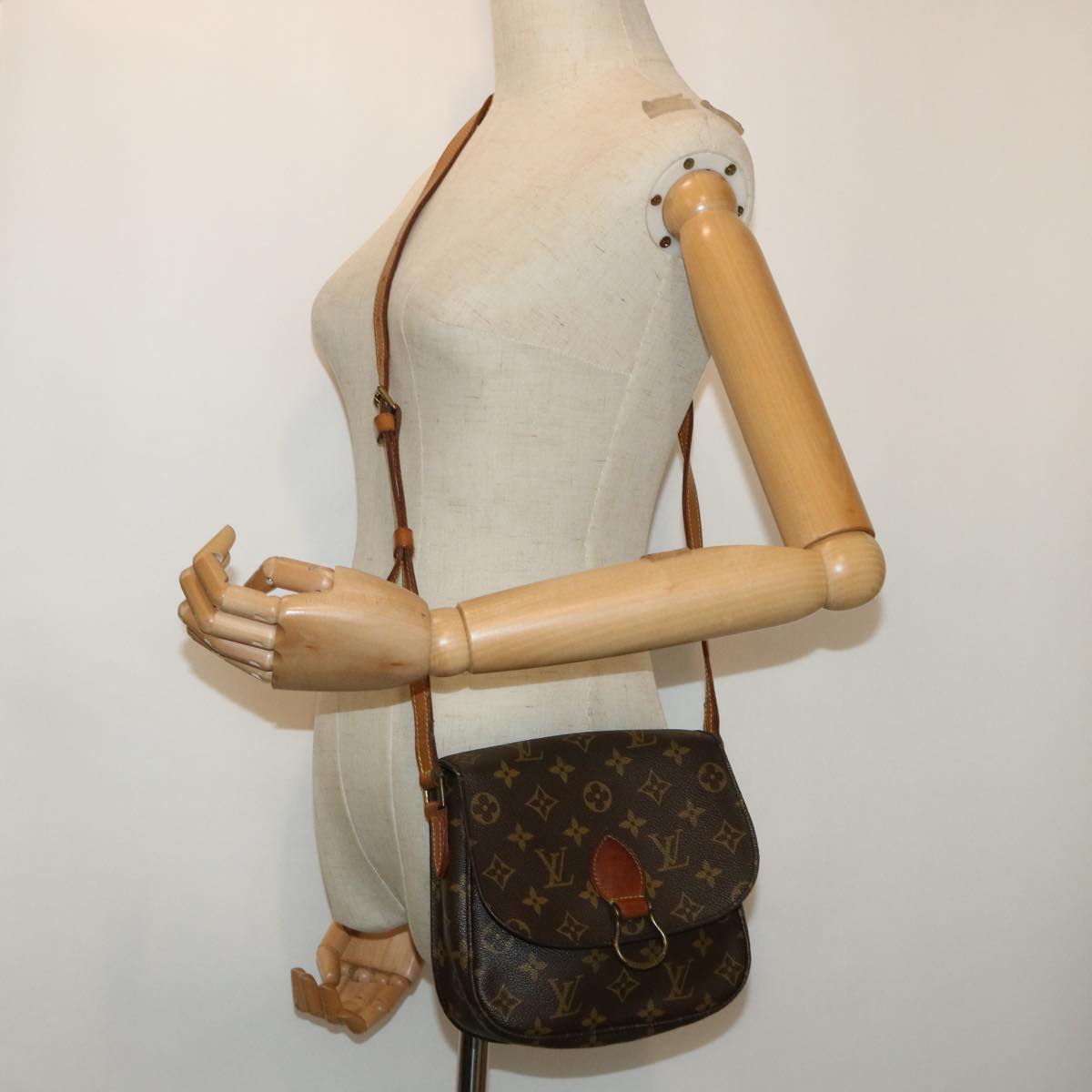 LOUIS VUITTON Monogram Saint Cloud MM Shoulder Bag M51243 LV Auth rd5819