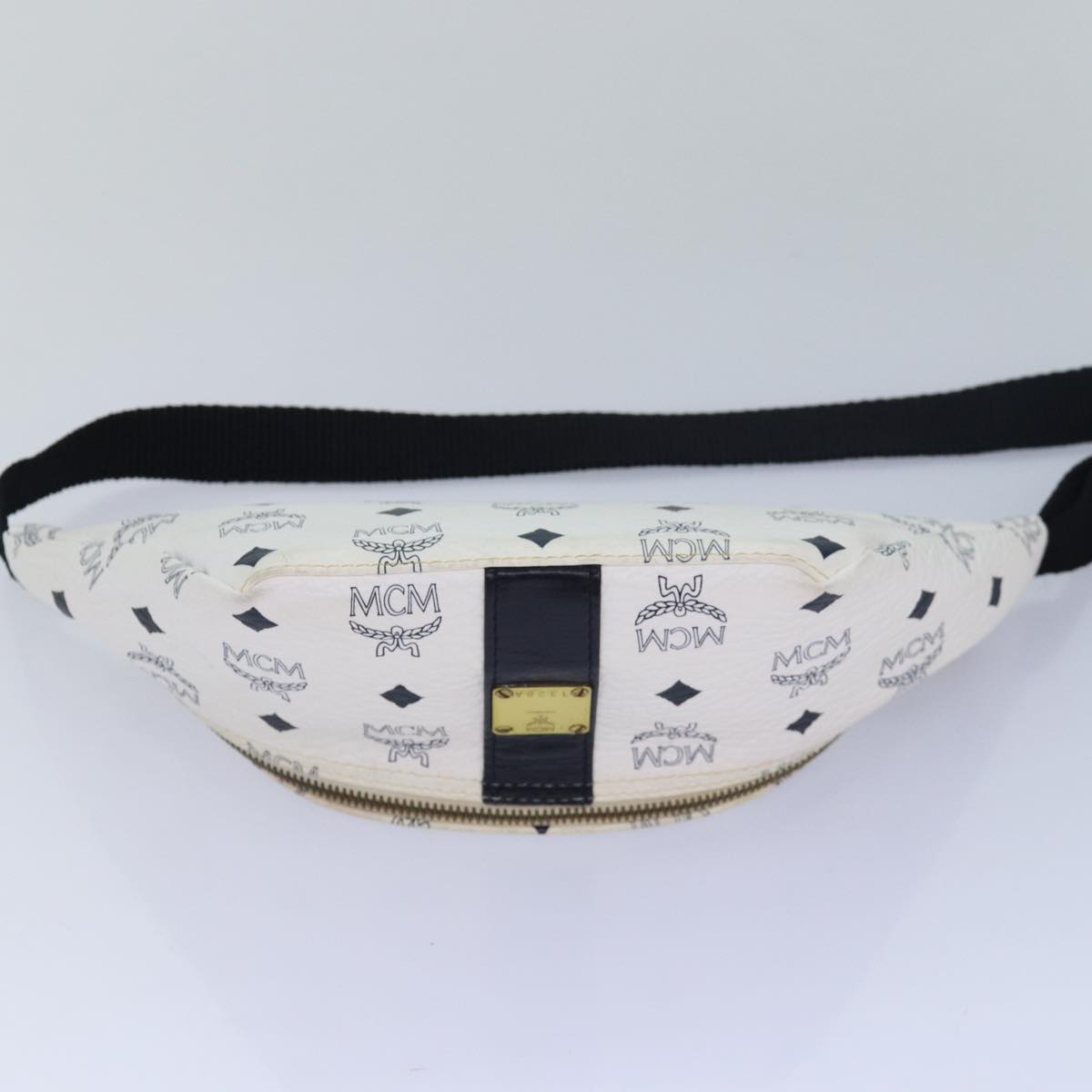 MCM Vicetos Logogram Waist bag PVC Leather White Auth S1580