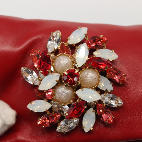 Miu Miu Bijoux Shoulder Bag Leather Red Gold Auth SW1539